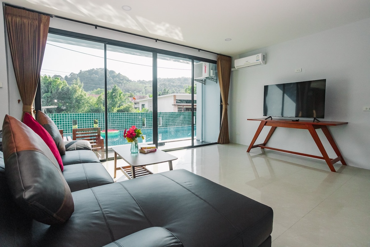 Seatherny Pool Villa